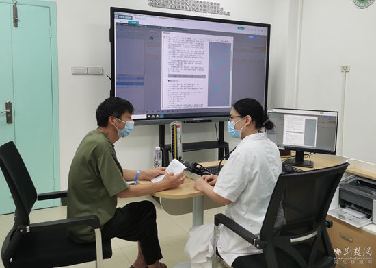 聚焦全生命周期管理，開具“治療處方”和“健康處方”“雙處方”（攝影：陳影）.jpg